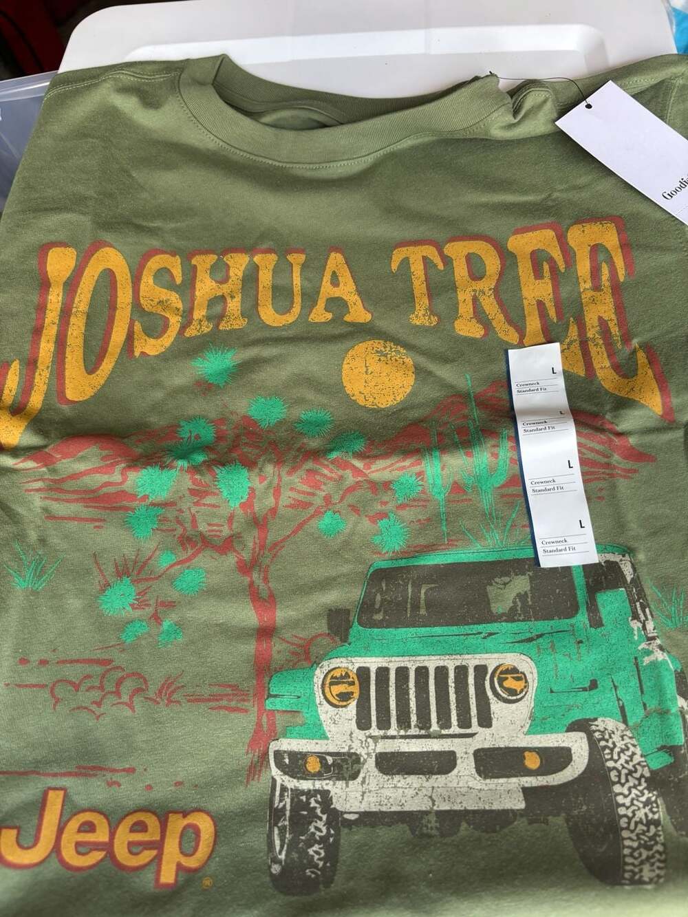 Goodfellow & Co Joshua Tree Jeep Graphic T-Shirt Green Size L NWT